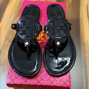 New Tory Burch Miller Sandals Miller Patent Leather Perfect Black Size 9.5